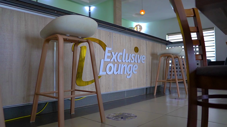 Lounge bar